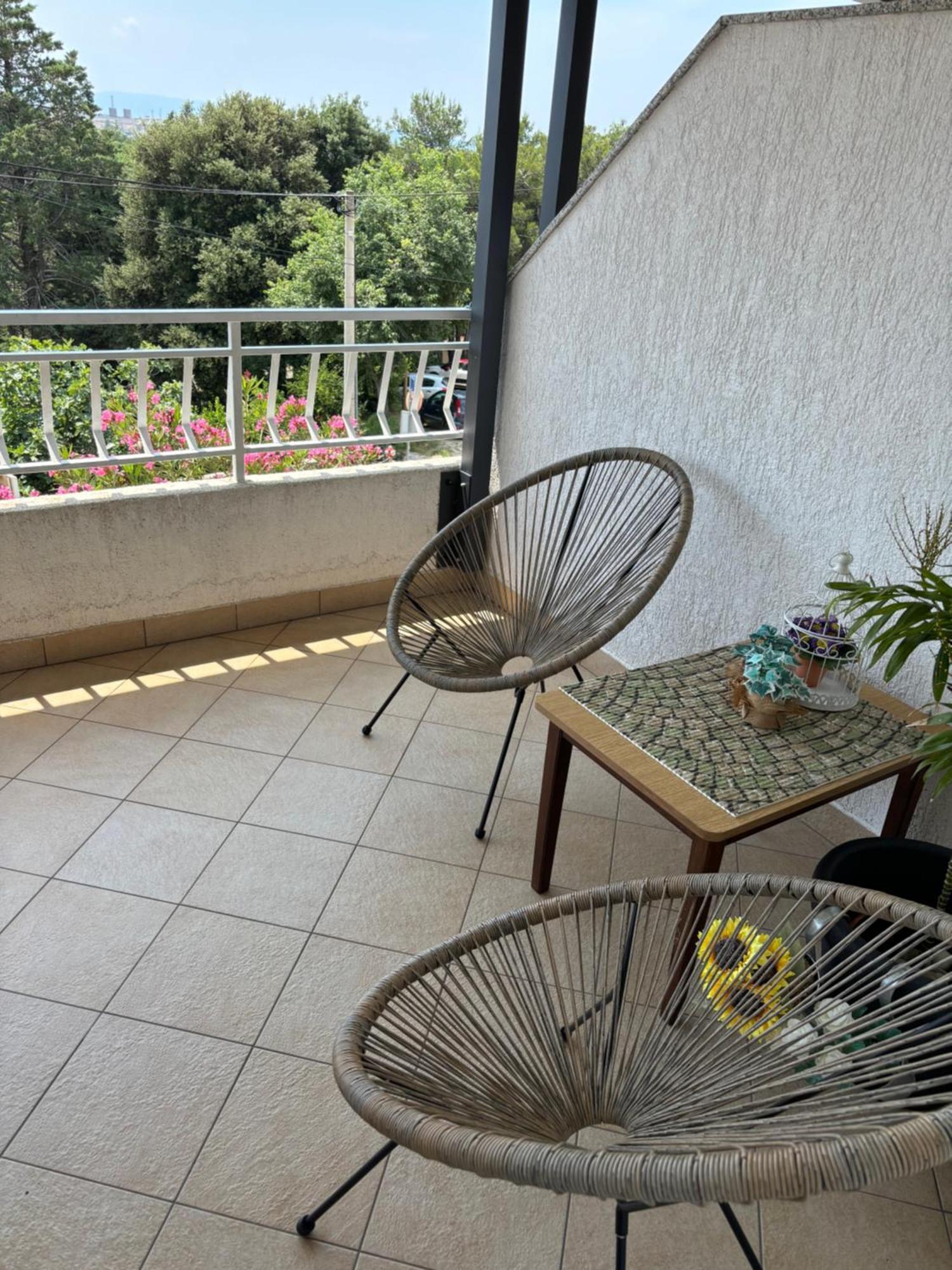 Apartment Jasna B Omišalj Exterior foto